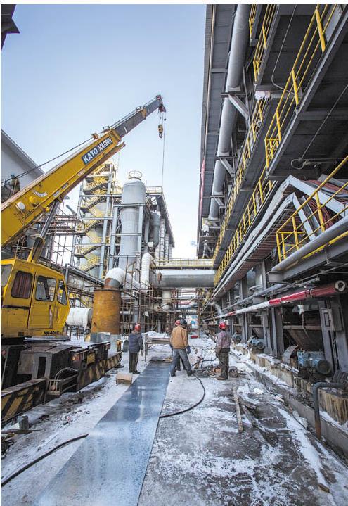 化工歷史 100 1928年撫順開始用油頁巖蒸餾生產石油