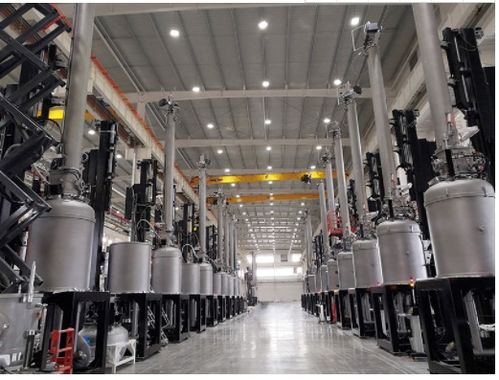 曹建偉博士天團 如何打造800億光伏設備龍頭